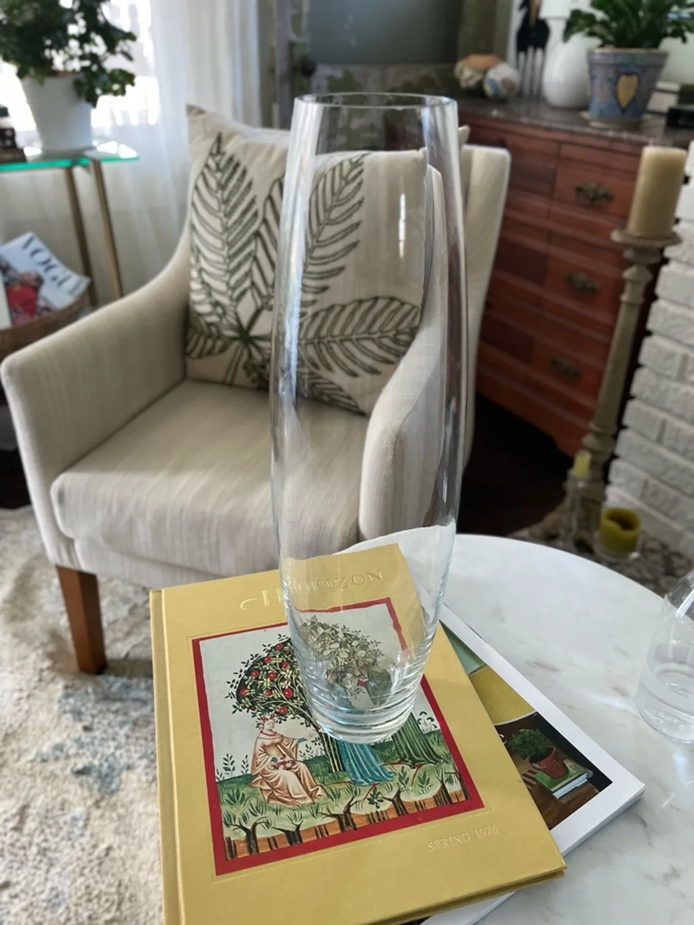 Vintage Crate ann Barrel clear tall vase. No flaws. 16 » tall